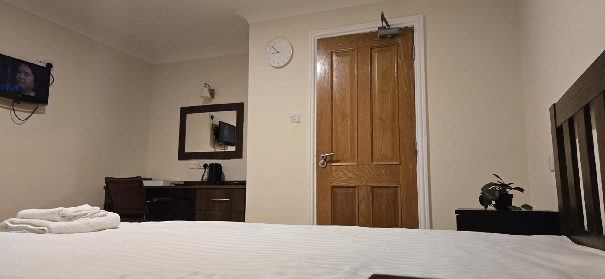The Bell And Bottle Hotel Hedgerley Exterior foto