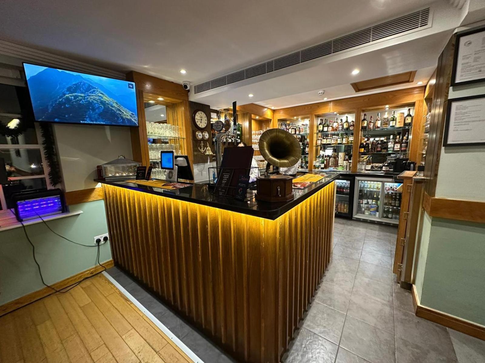 The Bell And Bottle Hotel Hedgerley Exterior foto